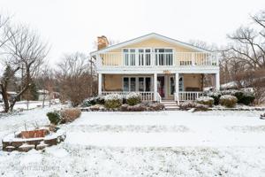 3803 W Lake Shore Drive