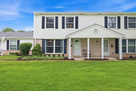 752 Gloucester Drive