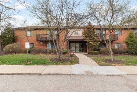 33561 N Royal Oak Lane