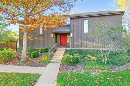 294 W Mallard Point