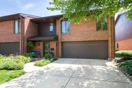 205 Ashbury Circle