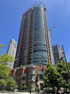 415 E North Water Street