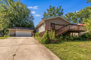 982 Holiday Drive