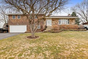 25825 W Andrew Court
