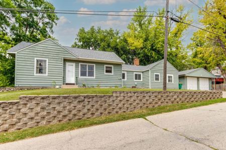 21 S Hickory Avenue