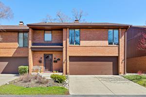 240 Ashbury Circle