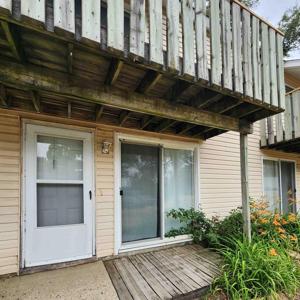 132 CORA Avenue