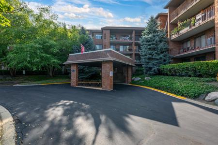 51 Old Oak Drive