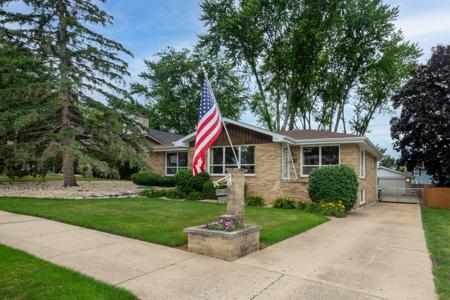 874 Hillandale Drive