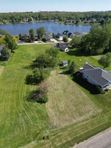 951 Lake Summerset Road