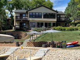 17-138 EDGEWATER Drive