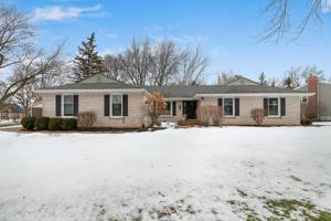 1208 Lake Shore Drive N