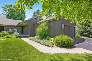 451 N Woodview Road