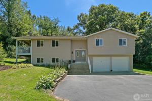 109 W Longwood Drive