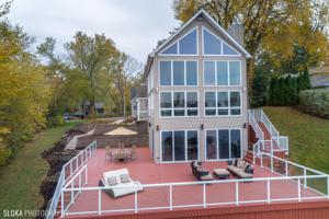 39320 N Cedar Crest Drive