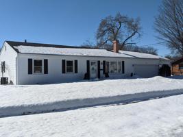 11 W Granville Avenue