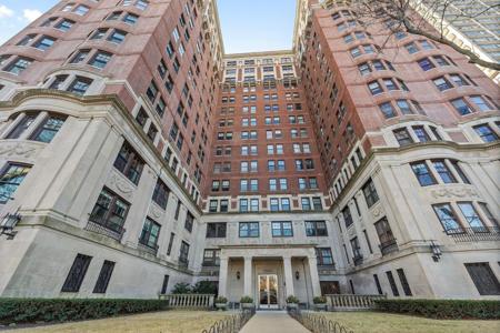 5000 N Marine Drive