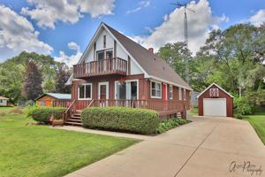 3721 W Lake Shore Drive