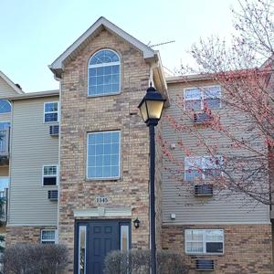 1545 W Crystal Rock Court