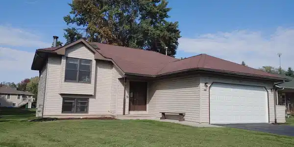 300 Briar Cliff Street SW