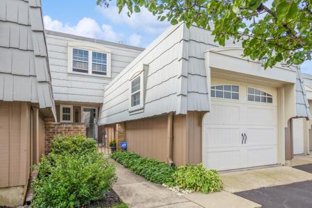 647 Dauphine Court