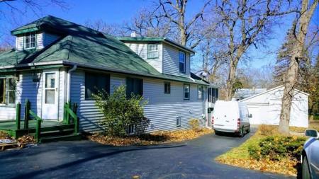 94 E Lakeview Avenue