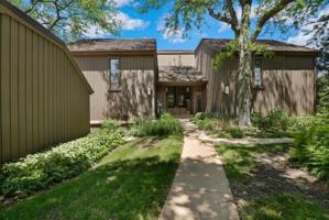 329 N Woodview Road
