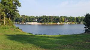 1104 Holiday Drive