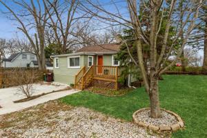 18711 W Gages Lake Road
