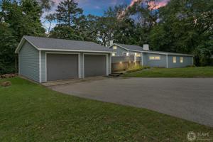 7811 Lonetree Drive