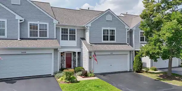 26212 W Vista Court