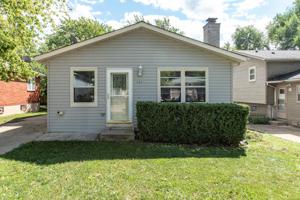 307 N Rosedale Court