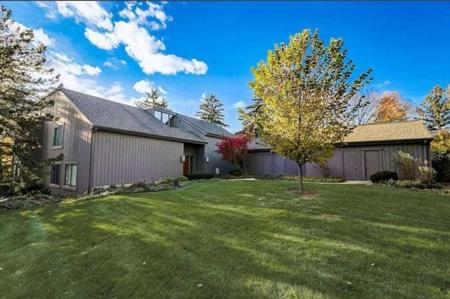 275 Island View Lane
