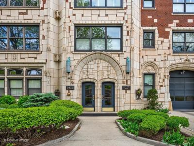 3920 N LAKE SHORE Drive