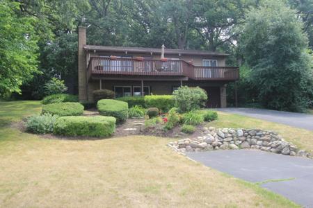 3116 E Lake Shore Drive