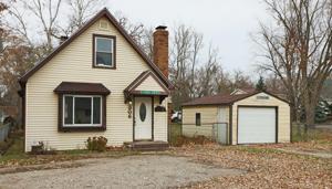 306 W Riverside Drive