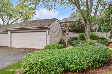 279 N Oak Hill Road