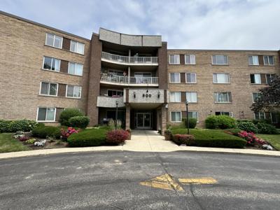 900 E Wilmette Road