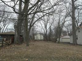 121 Mayfield Avenue