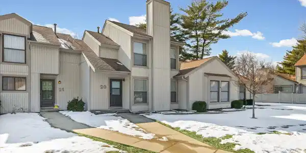 20 Colony West Drive