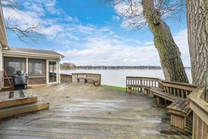 42845 N Woodbine Avenue