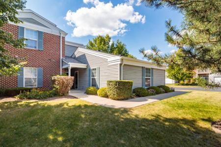 8327 Cottonwood Court