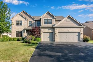 1130 Oak Point Court