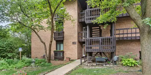 1615 Maple Terrace