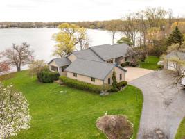37565 N Douglas Lane