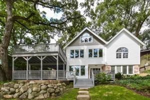 4615 W Lake Shore Drive