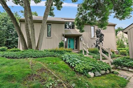 444 Old Barn Road