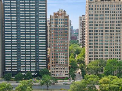 1448 N Lake Shore Drive