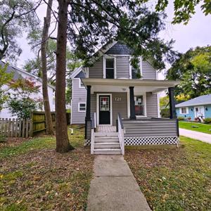 121 4th Street