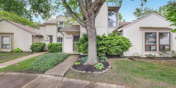 2124 Melrose Drive